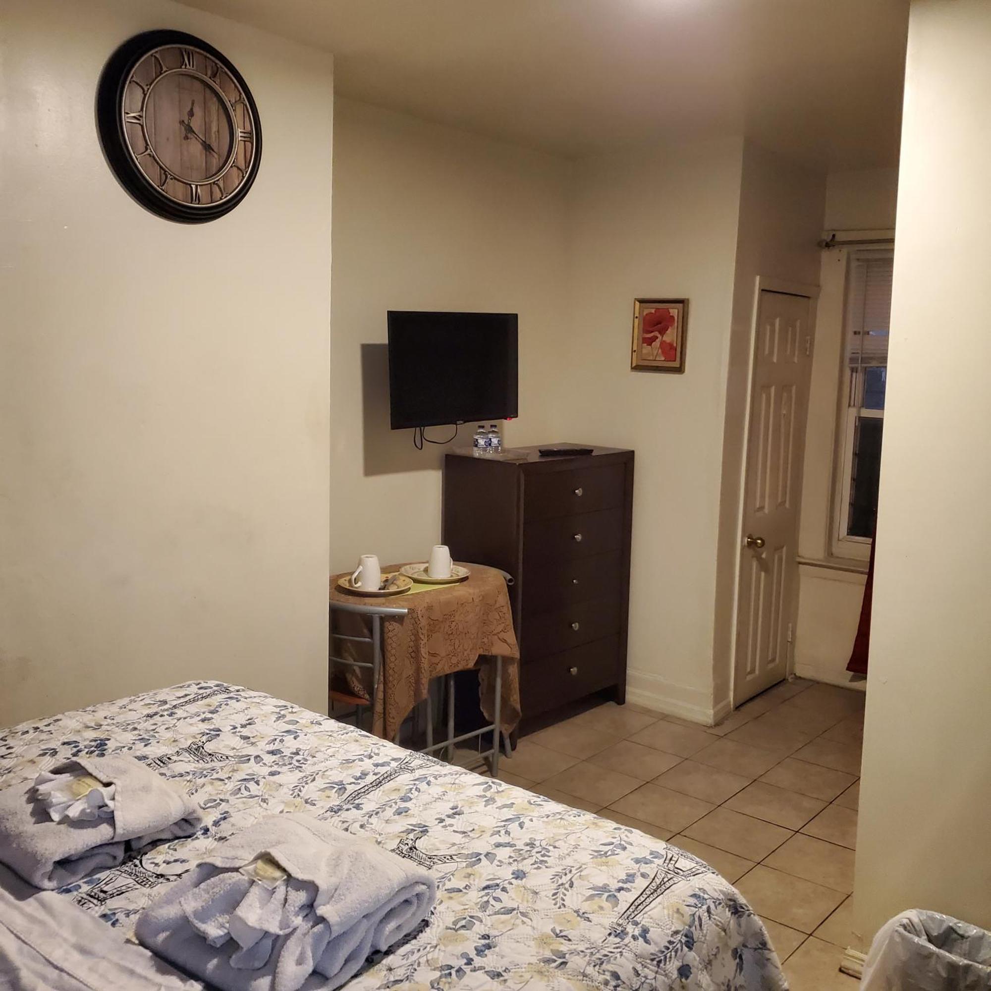 Pangsapuri And One Bedroom *